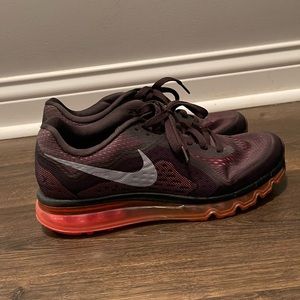 Womens Size 9 Nike Airmax